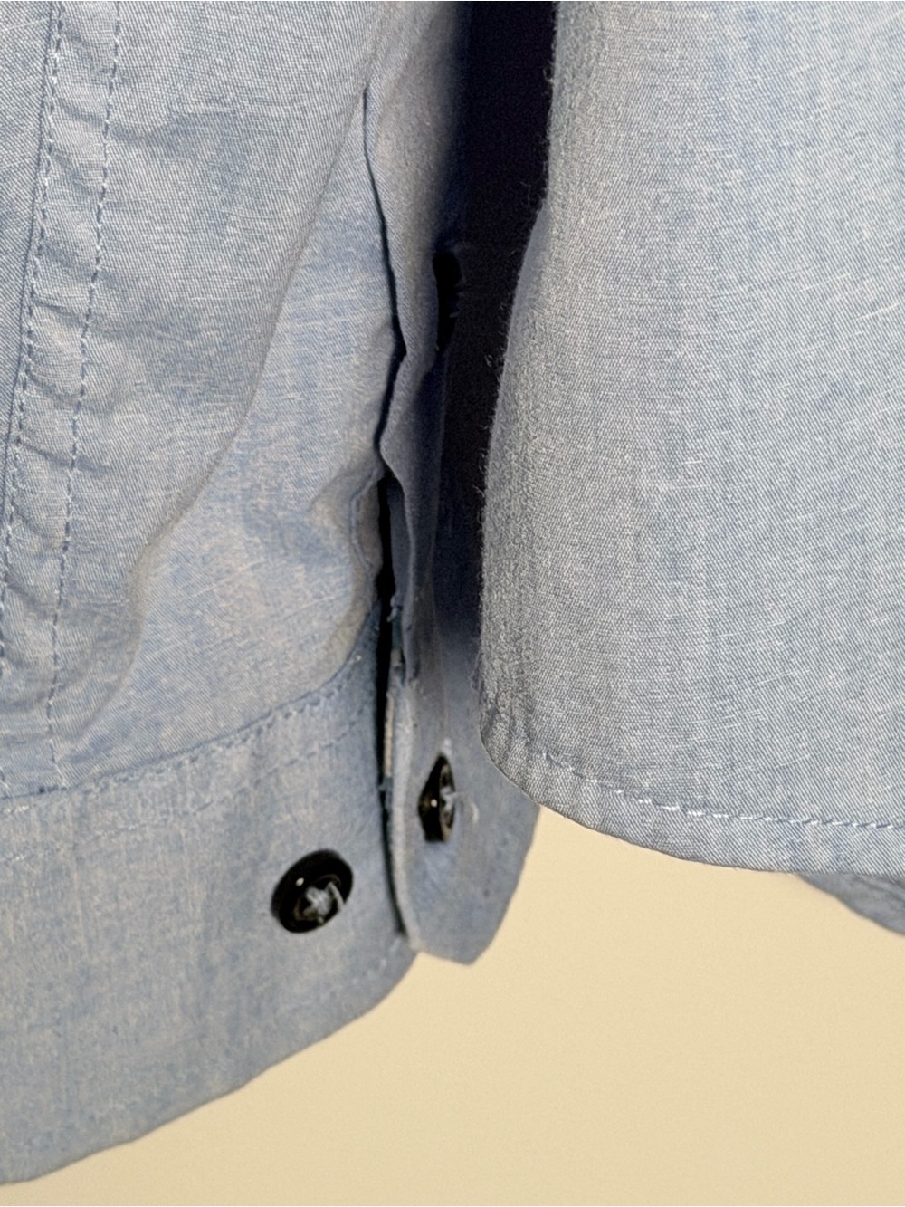 Croft & Barrow Light Blue Long-Sleeve Dress Shirt with Contrast Plaid Collar - Picture 2 of 8